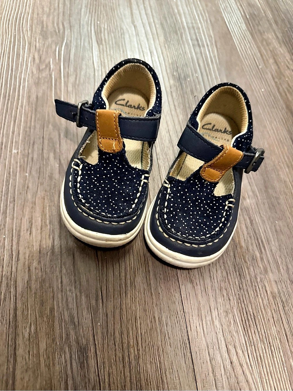 Clarks Kids Polka Dot Mary Jane Shoes Baby US 5